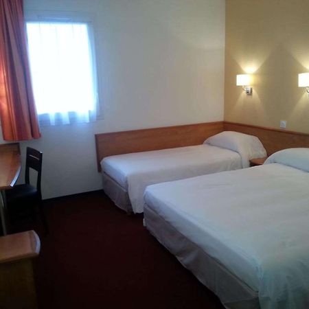 Brit Hotel Confort Villeneuve Sur Lot Bias  外观 照片