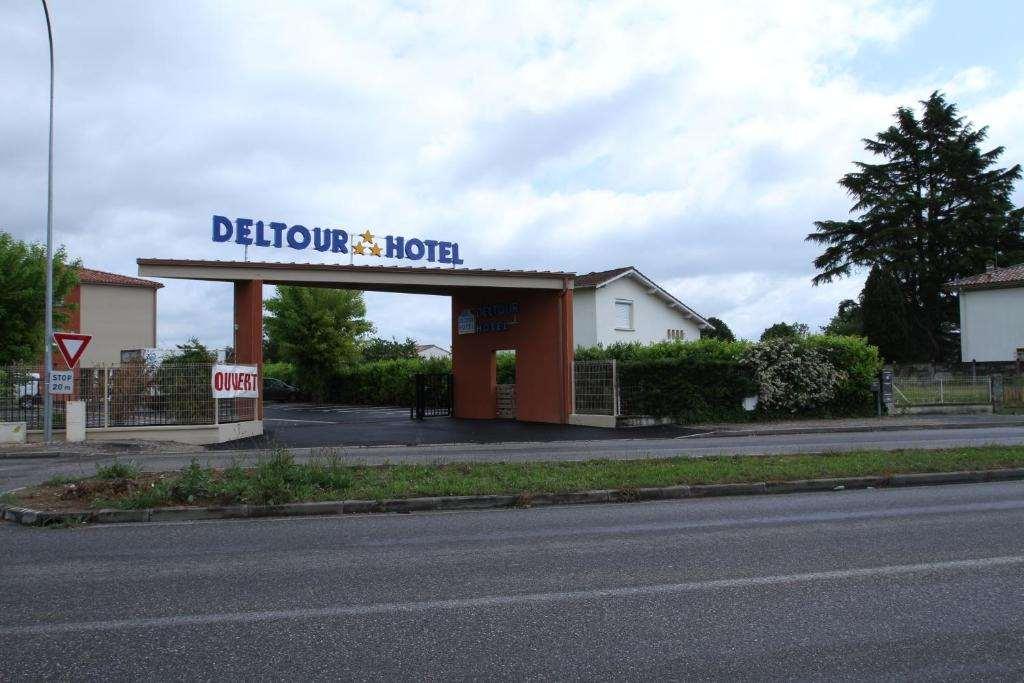 Brit Hotel Confort Villeneuve Sur Lot Bias  外观 照片